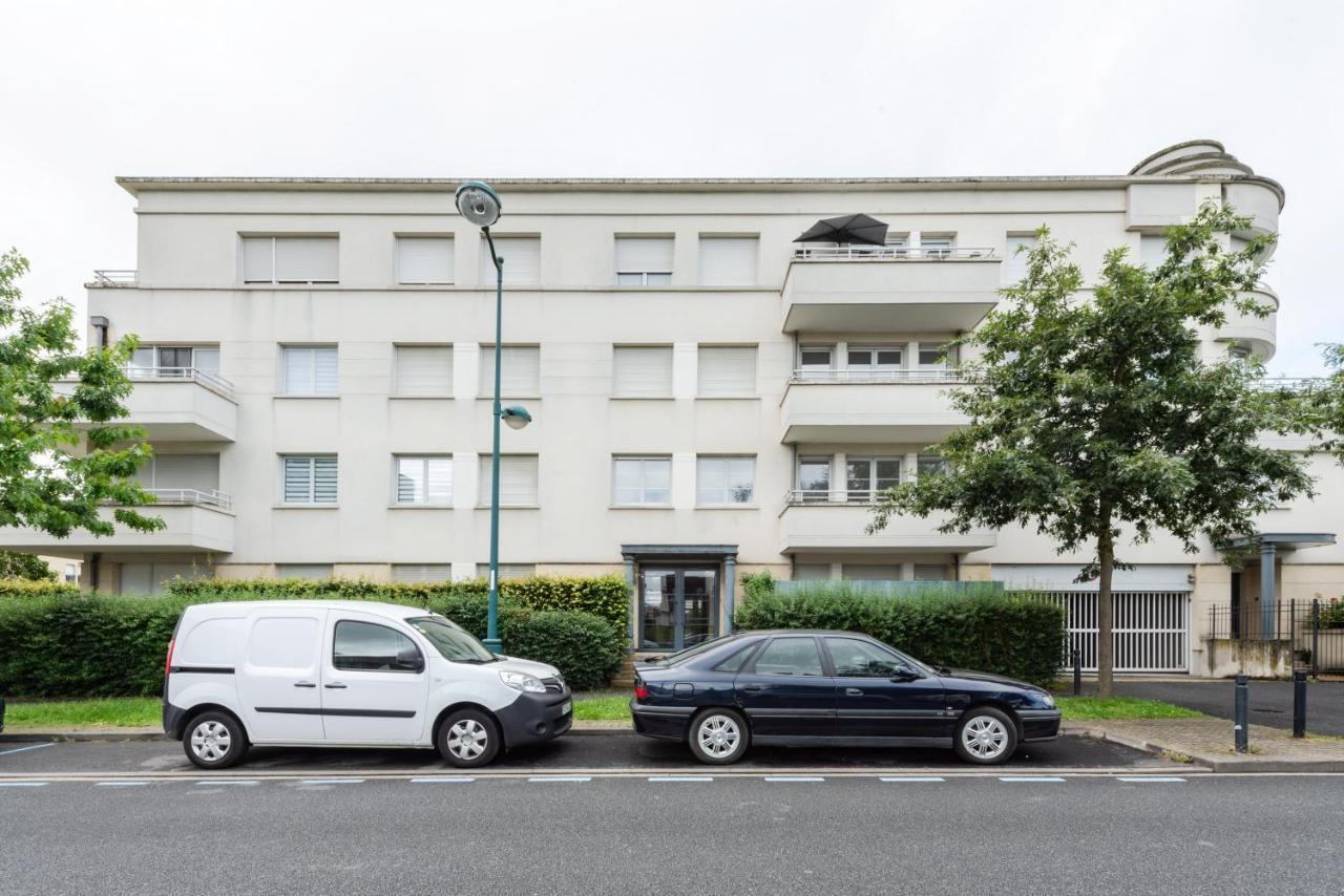 Chez patron T4 3BR near Disneyland&train station-Montévrain Exterior foto